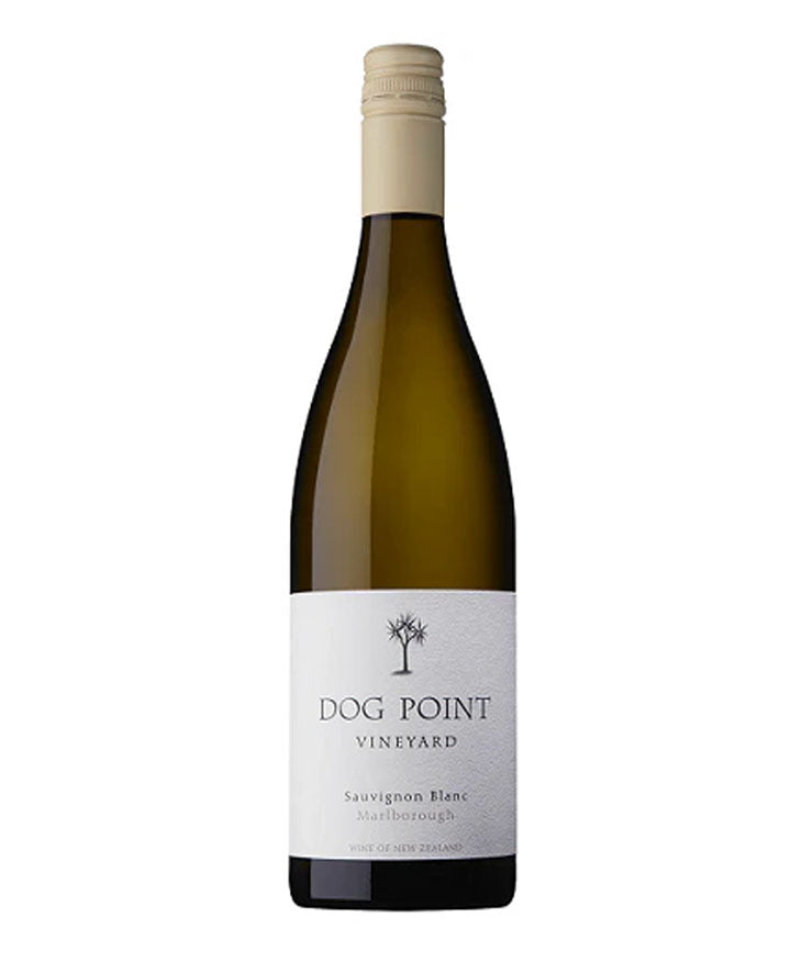 Dog Point Vineyard Sauvignon Blanc 2023 from Marlborough, New Zealand – elegant and vibrant white wine bottle