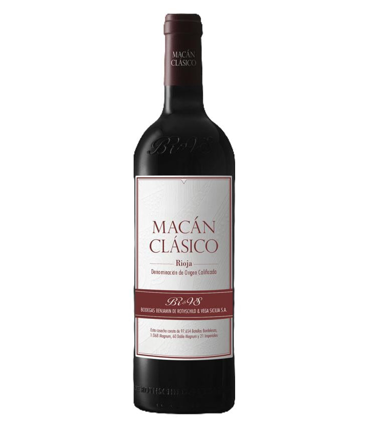 Bottle of Macán Clásico 2021 Rioja red wine by Bodegas Benjamin de Rothschild & Vega Sicilia – Spanish DOCa wine from Rioja.