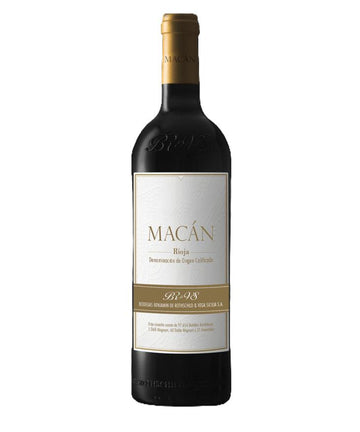 Macán 2021 Rioja red wine bottle, Bodegas Benjamin de Rothschild & Vega Sicilia