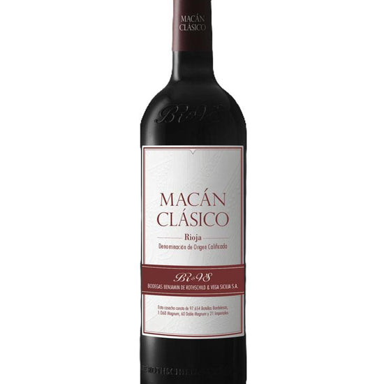 Bottle of Macán Clásico 2022 Rioja red wine by Bodegas Benjamin de Rothschild & Vega Sicilia – Spanish DOCa wine from Rioja.